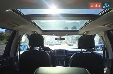 Внедорожник / Кроссовер Ford Edge 2016 в 