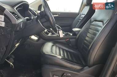 Позашляховик / Кросовер Ford Edge 2015 в  фото 7 Позашляховик / Кросовер Ford Edge 2015 в
