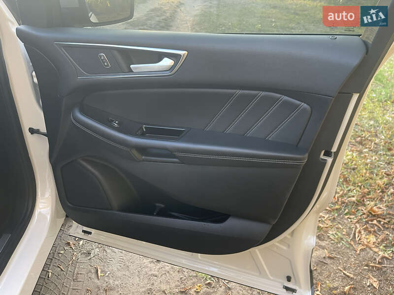 Внедорожник / Кроссовер Ford Edge 2018 в Днепре фото 17 Внедорожник / Кроссовер Ford Edge 2018 в Днепре