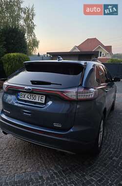 Внедорожник / Кроссовер Ford Edge 2018 в 