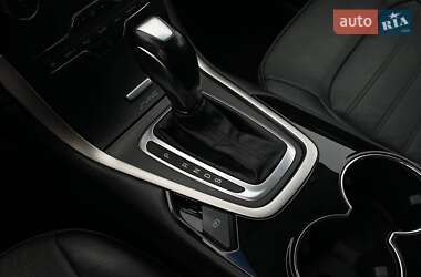 Позашляховик / Кросовер Ford Edge 2016 в Миколаєві
