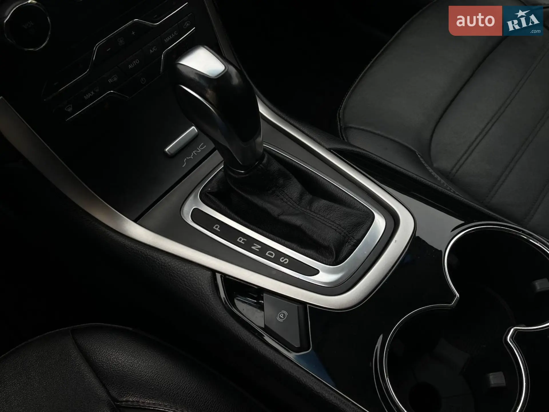 2016 Ford Edge - мініатюра 8