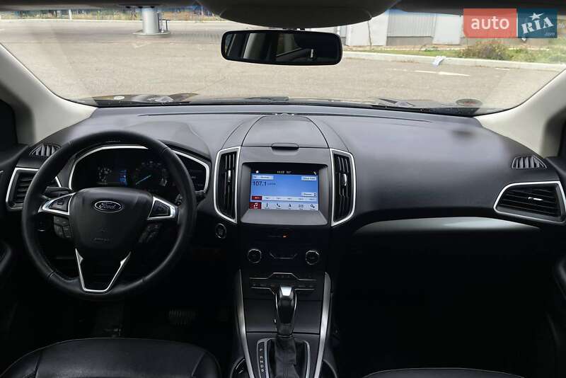 Внедорожник / Кроссовер Ford Edge 2016 в Николаеве