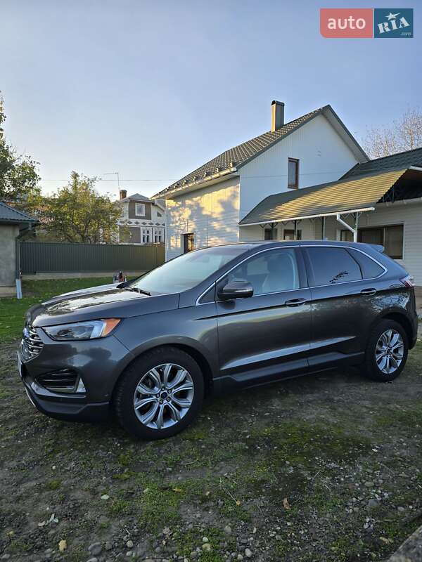 Внедорожник / Кроссовер Ford Edge 2019 в Черновцах
