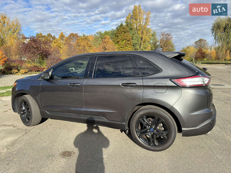 Позашляховик / Кросовер Ford Edge 2017 в Києві