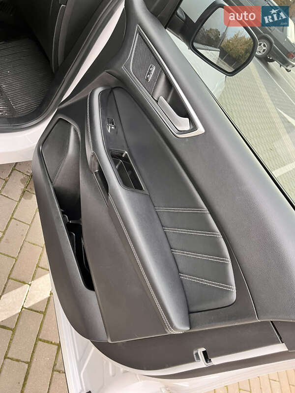 Внедорожник / Кроссовер Ford Edge 2017 в Луцке фото 41 Внедорожник / Кроссовер Ford Edge 2017 в Луцке