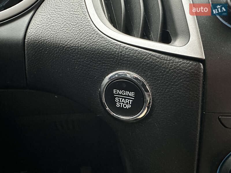 Внедорожник / Кроссовер Ford Edge 2018 в Рогатине