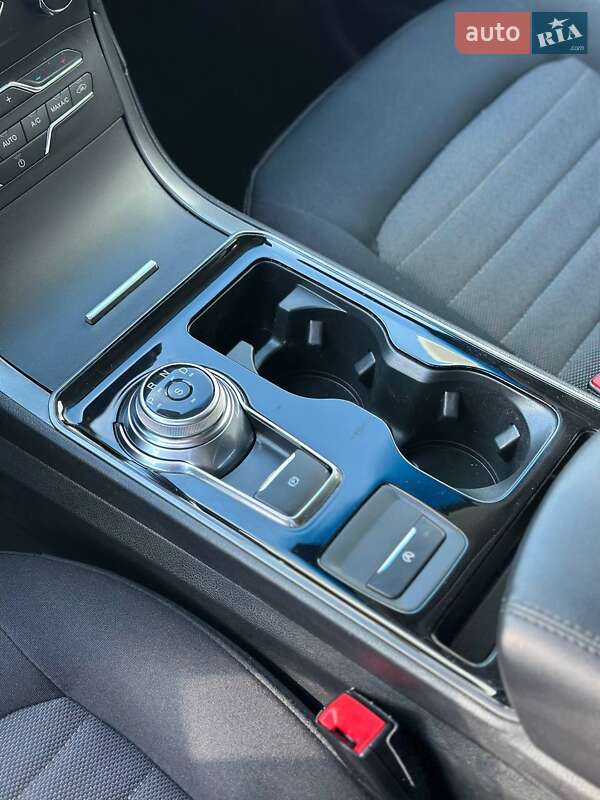 Позашляховик / Кросовер Ford Edge 2020 в Києві фото 23 Позашляховик / Кросовер Ford Edge 2020 в Києві