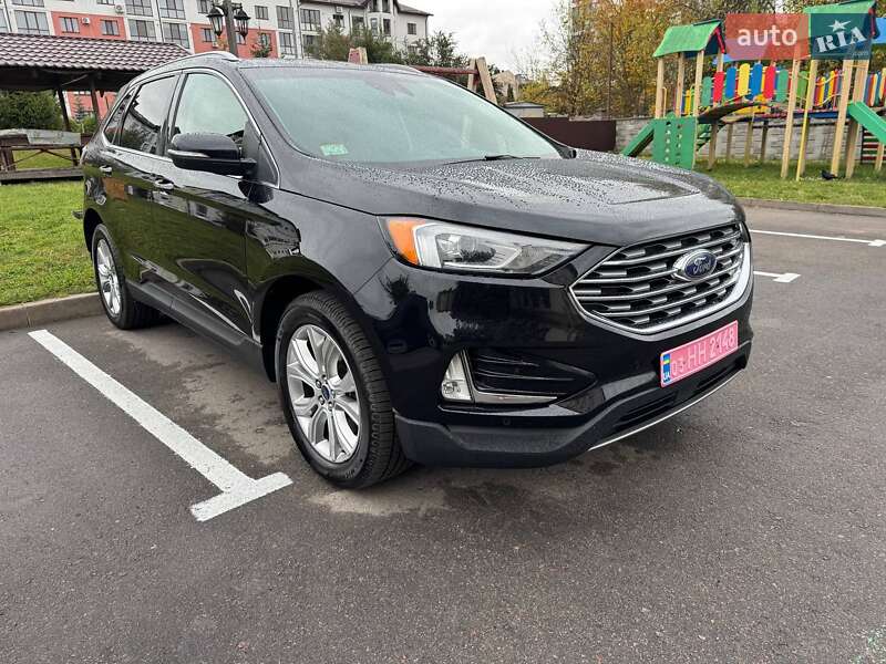 Позашляховик / Кросовер Ford Edge 2020 в Рівному