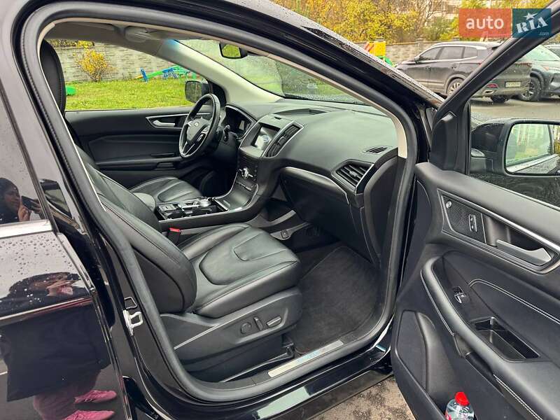 Позашляховик / Кросовер Ford Edge 2020 в Рівному