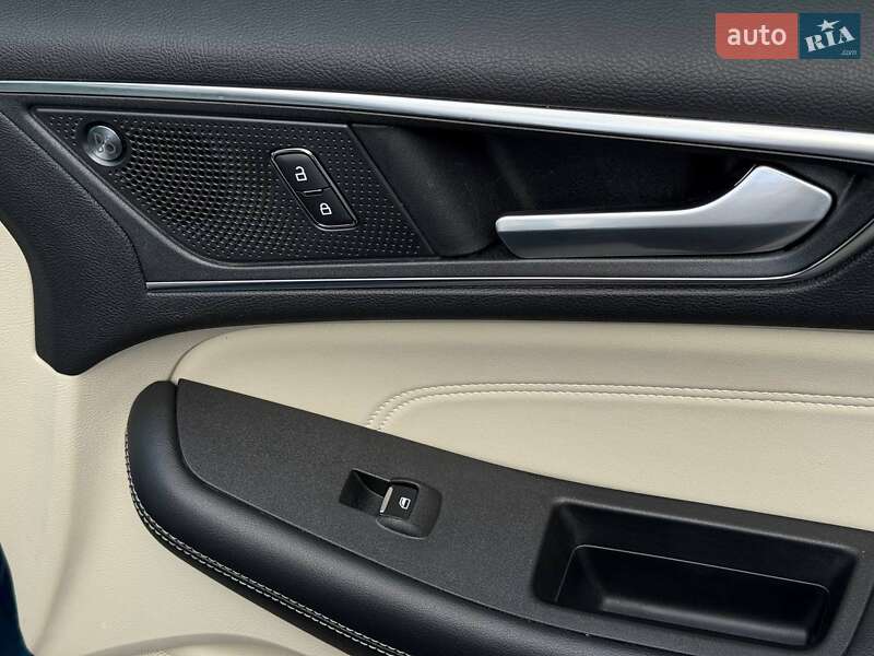 Позашляховик / Кросовер Ford Edge 2020 в Рівному