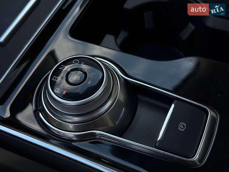 Позашляховик / Кросовер Ford Edge 2020 в Рівному