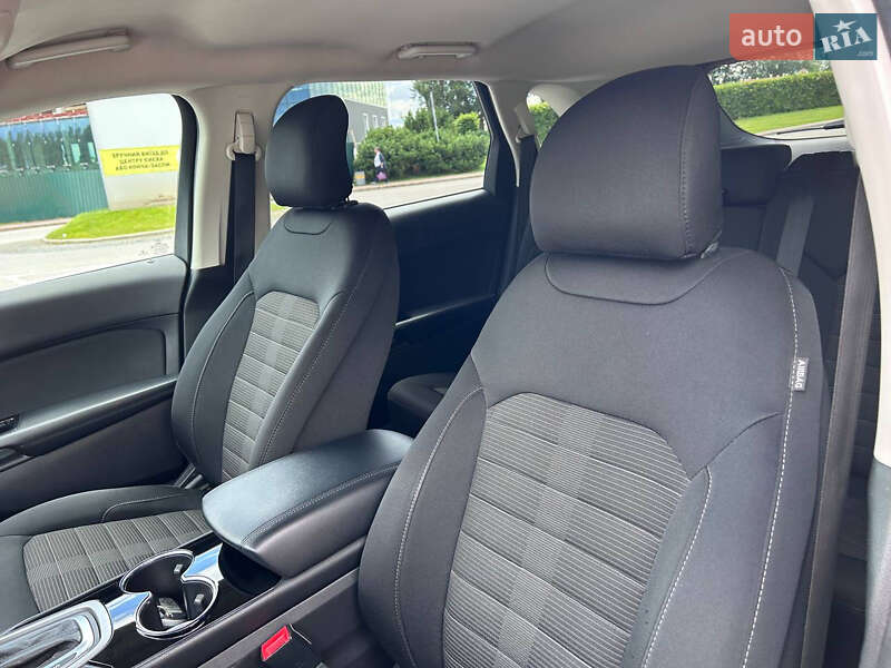 Позашляховик / Кросовер Ford Edge 2018 в Києві фото 37 Позашляховик / Кросовер Ford Edge 2018 в Києві