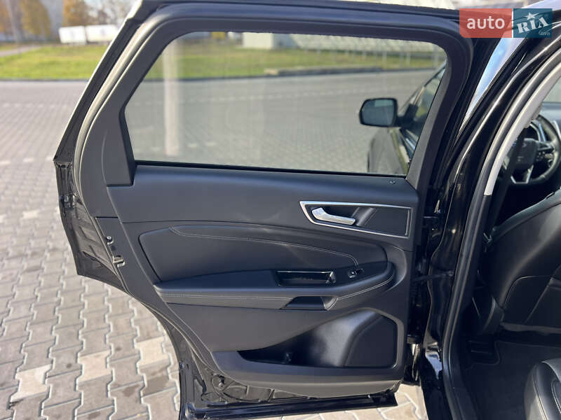 Внедорожник / Кроссовер Ford Edge 2017 в Владимире фото 12 Внедорожник / Кроссовер Ford Edge 2017 в Владимире