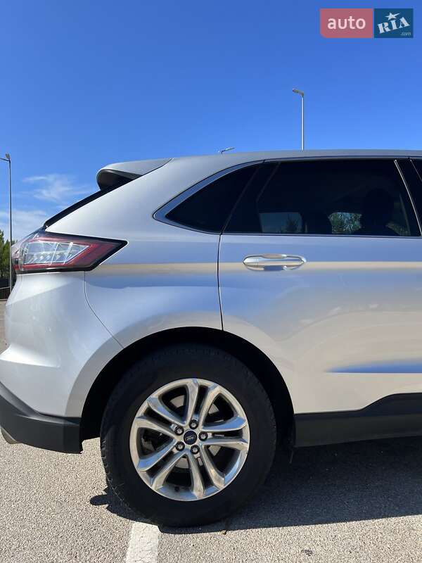 Внедорожник / Кроссовер Ford Edge 2015 в Львове