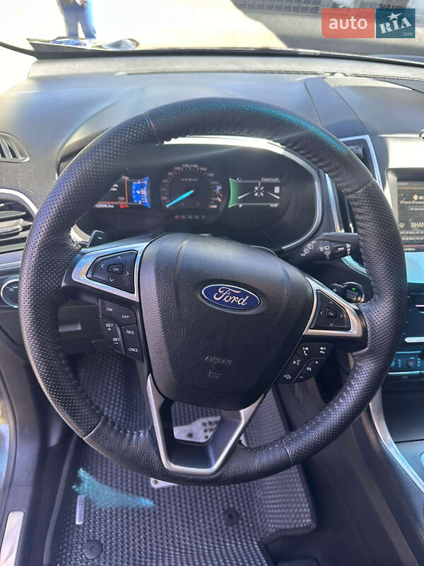 Внедорожник / Кроссовер Ford Edge 2015 в Днепре фото 6 Внедорожник / Кроссовер Ford Edge 2015 в Днепре