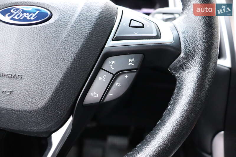 Позашляховик / Кросовер Ford Edge 2016 в Києві фото 17 Позашляховик / Кросовер Ford Edge 2016 в Києві