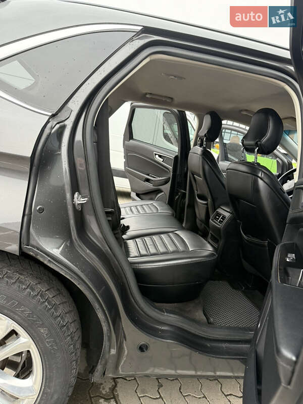 Позашляховик / Кросовер Ford Edge 2015 в Івано-Франківську