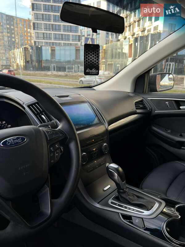Позашляховик / Кросовер Ford Edge 2016 в Києві фото 17 Позашляховик / Кросовер Ford Edge 2016 в Києві