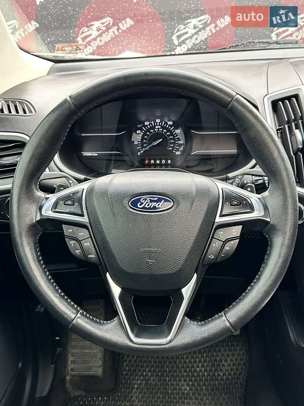 Внедорожник / Кроссовер Ford Edge 2018 в Сумах