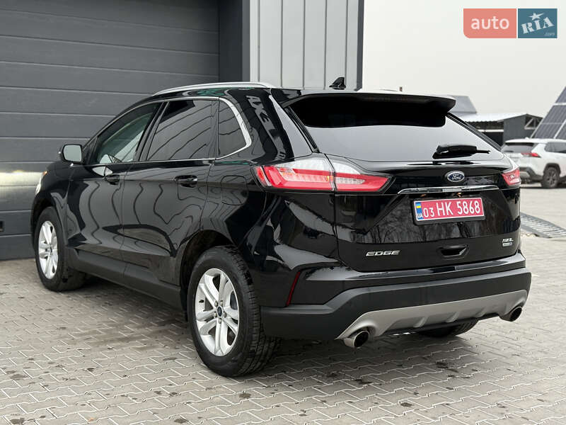 Внедорожник / Кроссовер Ford Edge 2018 в Владимире