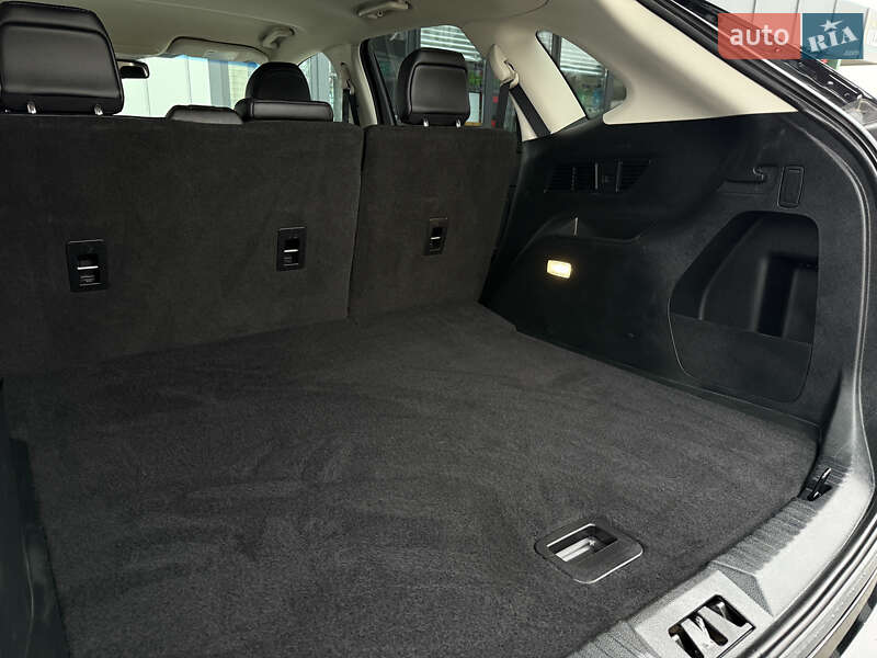 Внедорожник / Кроссовер Ford Edge 2018 в Владимире