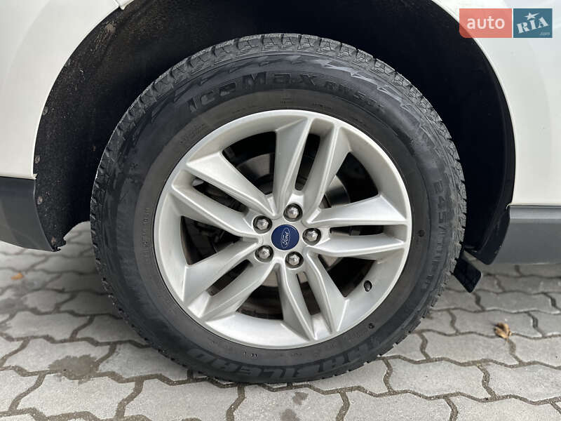 Позашляховик / Кросовер Ford Edge 2016 в Львові