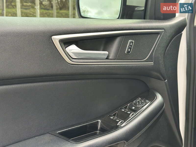 Позашляховик / Кросовер Ford Edge 2016 в Львові