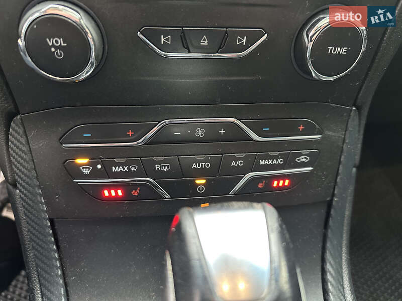 Позашляховик / Кросовер Ford Edge 2016 в Львові