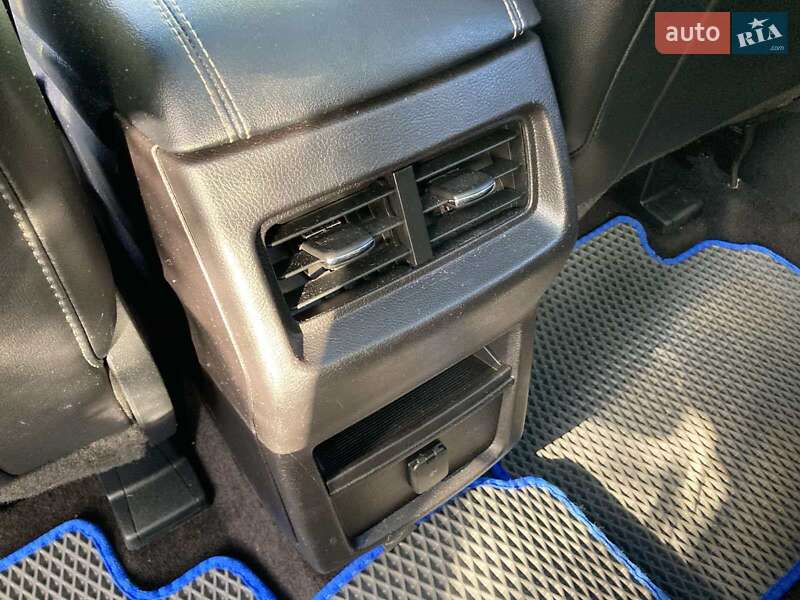 Позашляховик / Кросовер Ford Edge 2016 в Ковелі