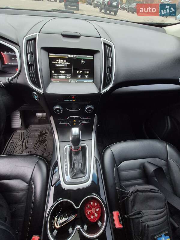 Позашляховик / Кросовер Ford Edge 2015 в Києві фото 15 Позашляховик / Кросовер Ford Edge 2015 в Києві