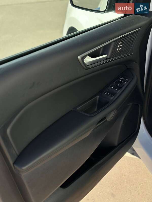 Позашляховик / Кросовер Ford Edge 2020 в Києві