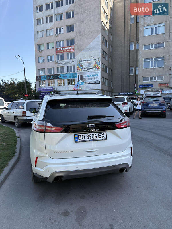 Позашляховик / Кросовер Ford Edge 2021 в Тернополі