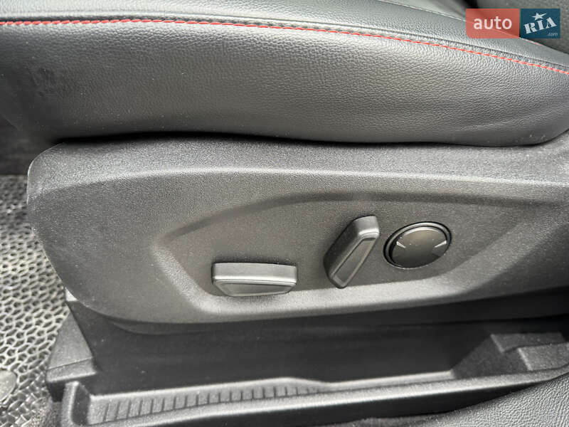 Позашляховик / Кросовер Ford Edge 2023 в Івано-Франківську