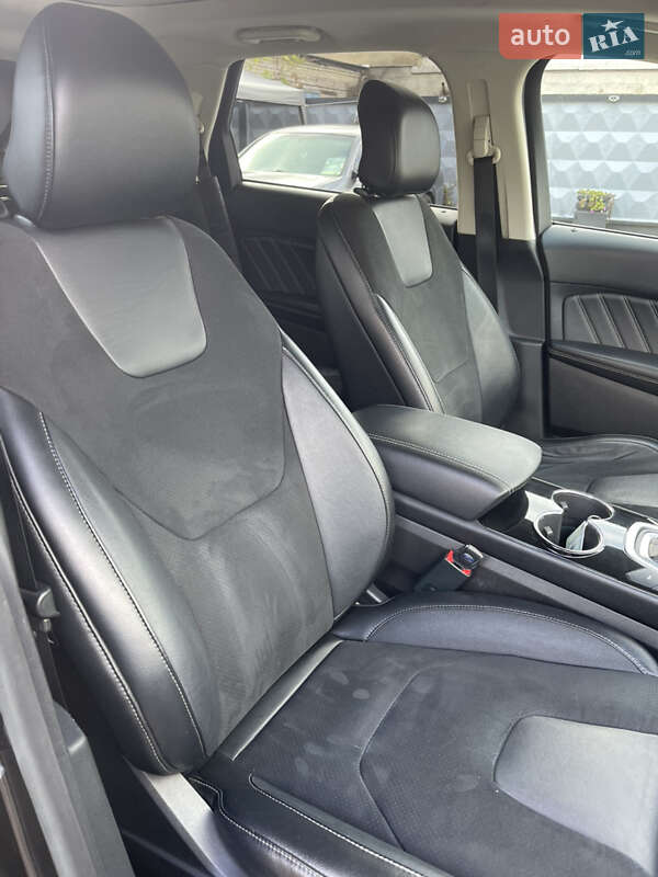 Позашляховик / Кросовер Ford Edge 2015 в Подільську фото 4 Позашляховик / Кросовер Ford Edge 2015 в Подільську
