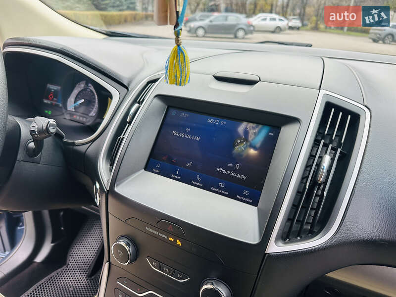 Внедорожник / Кроссовер Ford Edge 2018 в Каменском