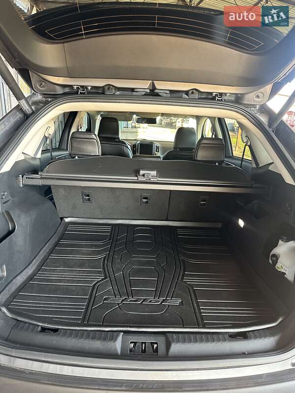 Позашляховик / Кросовер Ford Edge 2021 в Одесі фото 43 Позашляховик / Кросовер Ford Edge 2021 в Одесі