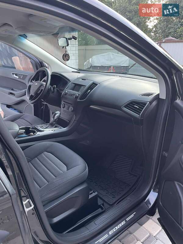 Позашляховик / Кросовер Ford Edge 2015 в Броварах