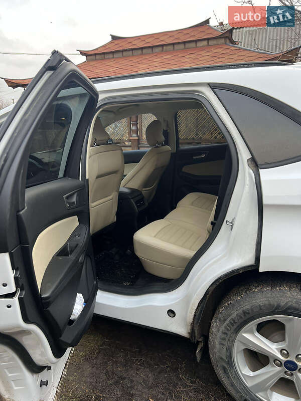 Внедорожник / Кроссовер Ford Edge 2016 в Балте