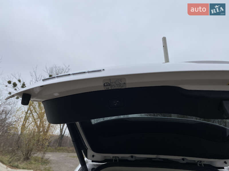 Внедорожник / Кроссовер Ford Edge 2017 в Виннице