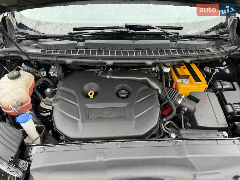 Позашляховик / Кросовер Ford Edge 2015 в Дубні