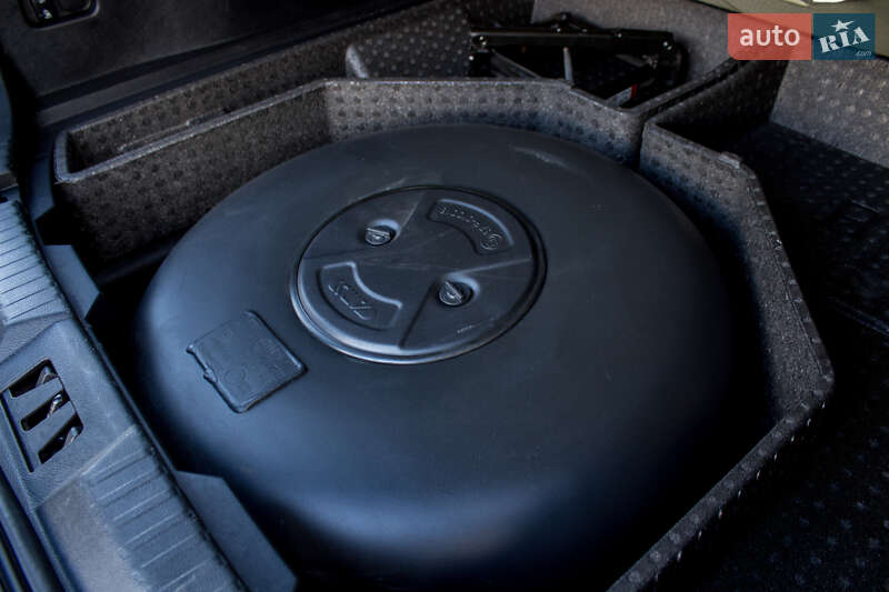 Внедорожник / Кроссовер Ford Edge 2017 в Жовкве