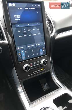 Позашляховик / Кросовер Ford Edge 2022 в Кременчуці