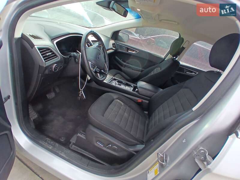 Позашляховик / Кросовер Ford Edge 2019 в Рівному