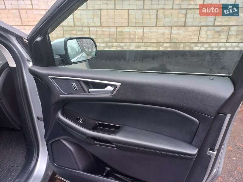 Позашляховик / Кросовер Ford Edge 2020 в Умані