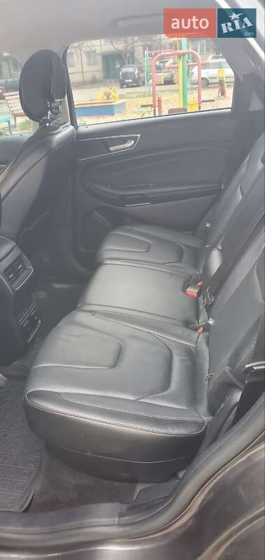 Позашляховик / Кросовер Ford Edge 2017 в Кривому Розі