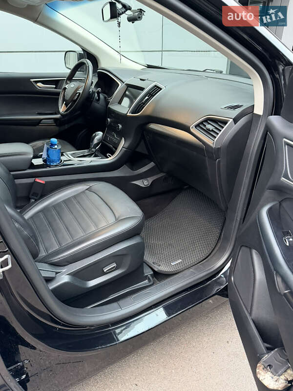 Внедорожник / Кроссовер Ford Edge 2017 в Ирпене