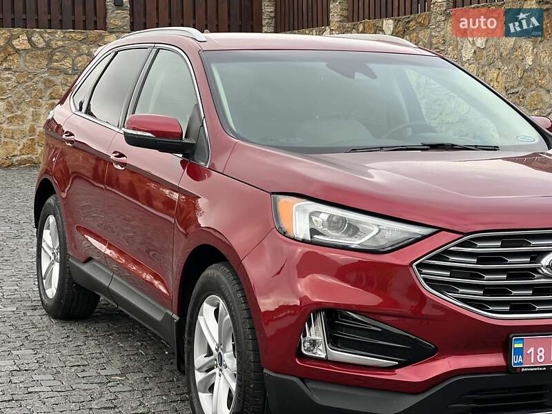 Внедорожник / Кроссовер Ford Edge 2019 в Ровно