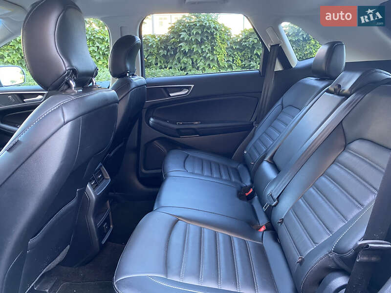 Внедорожник / Кроссовер Ford Edge 2016 в Киеве