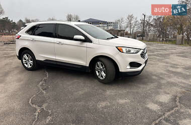 Позашляховик / Кросовер Ford Edge 2019 в Дніпрі